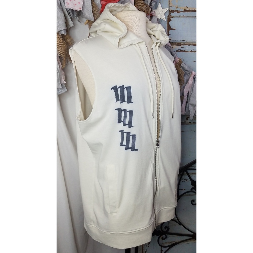 Five Four sleeveless hoodie